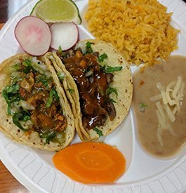 La Costa Tacos y Mariscos